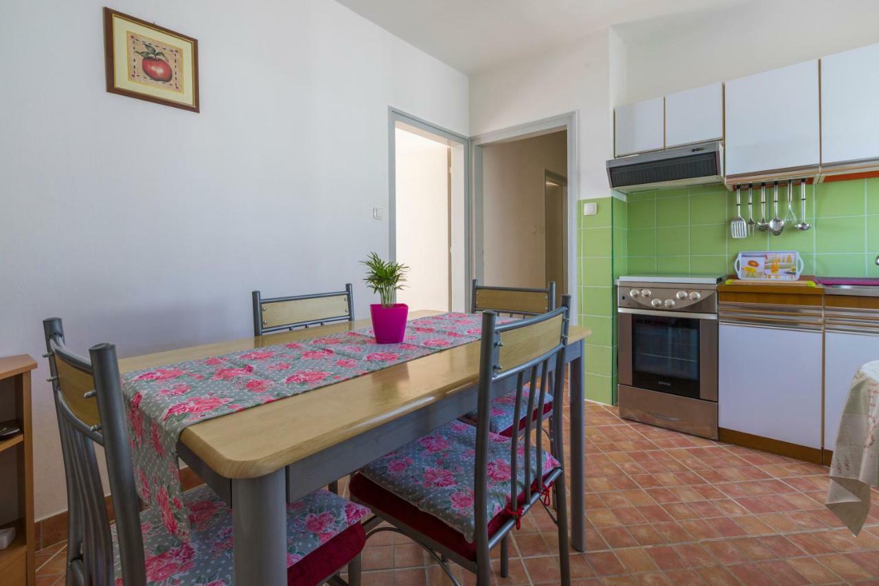 Klement Apartment Crikvenica Bagian luar foto