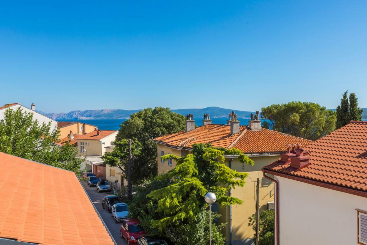 Klement Apartment Crikvenica Bagian luar foto